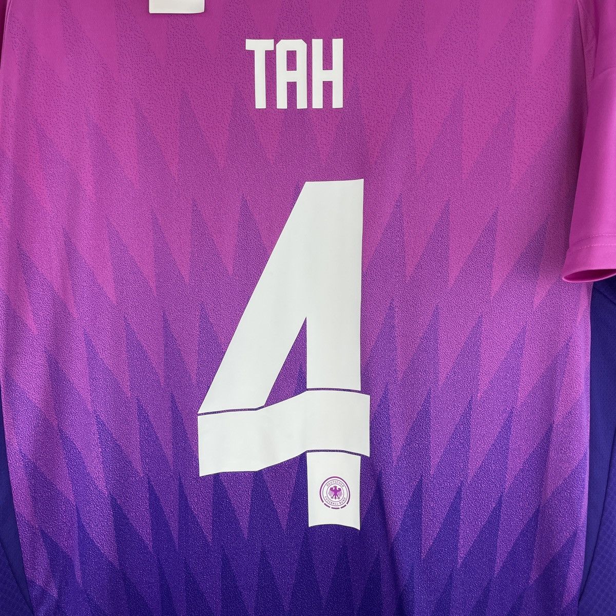 Adidas Germany Jonathan Tah Adidas Pink Jersey Euro 2024 size XL Size US XL / EU 56 / 4 - 7 Thumbnail