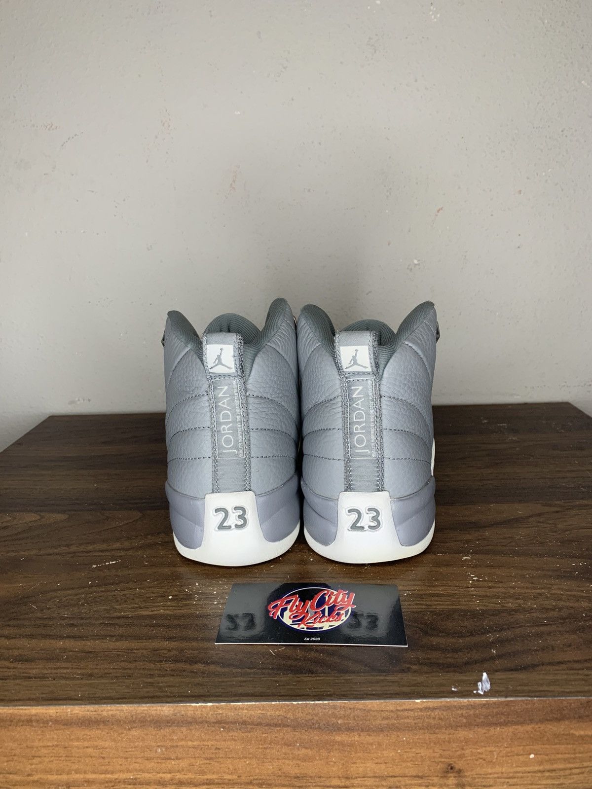 Jordan Brand Air Jordan 12 Stealth Grade School Size US 7 / EU 40 - 4 Thumbnail