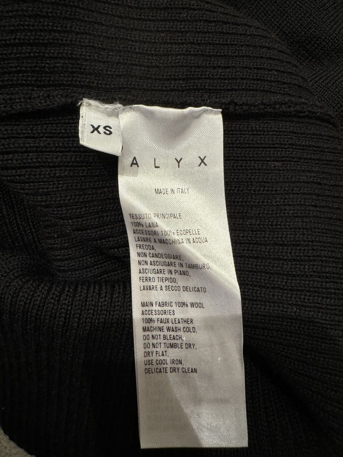 1017 ALYX 9SM 1017 ALYX 9SM high neck 100% wool mini dress Size XS / US 0-2 / IT 36-38 - 8 Thumbnail