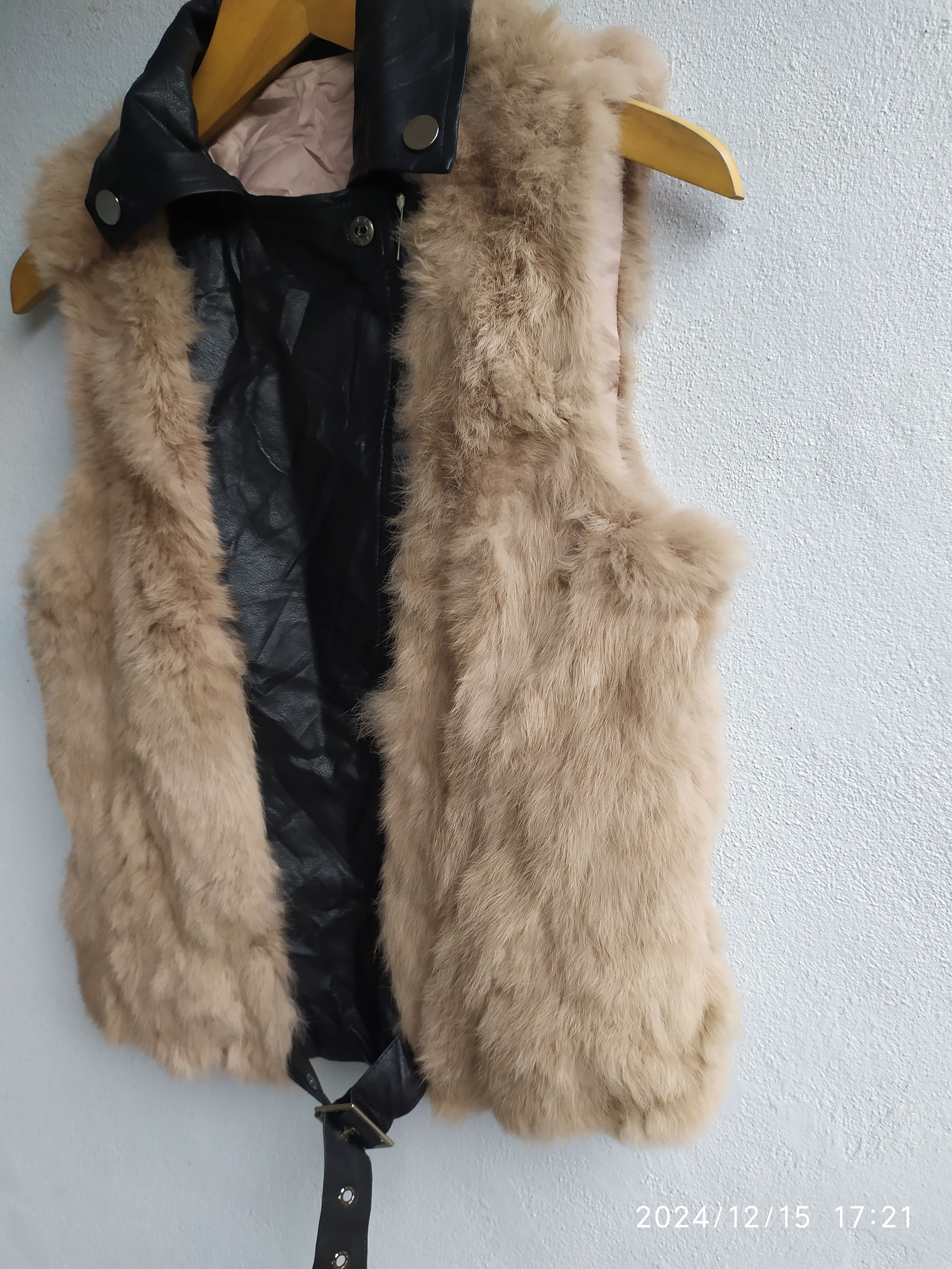 Japanese Brand Japanese style faux fur vest Size S / US 4 / IT 40 - 6 Thumbnail
