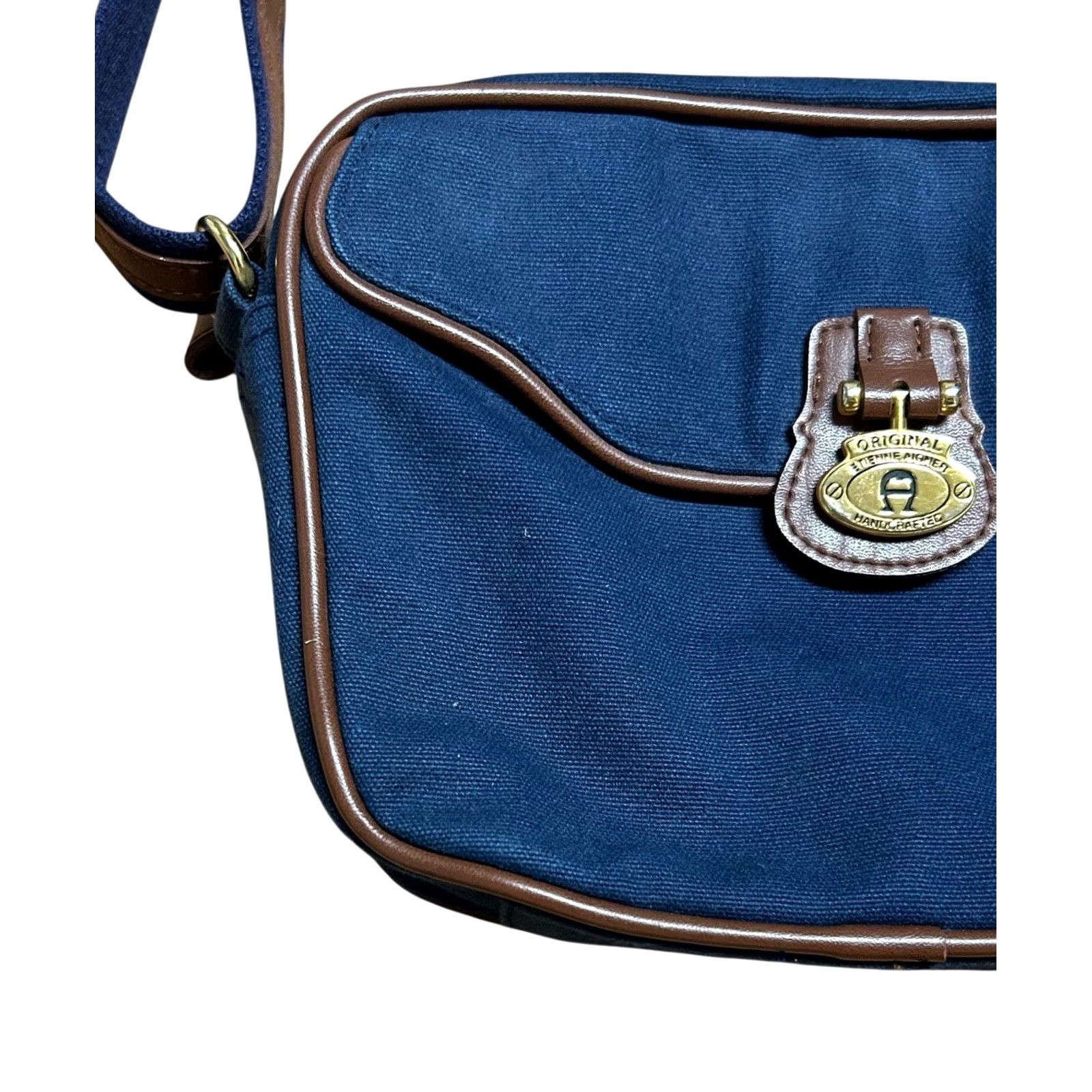 Etienne Aigner Etienne Aigner Vintage Navy Blue Canvas Crossbody Purse Shoulder Bag Women’s Women’s Crossbody Bag Navy Blue Canvas Size ONE SIZE - 4 Thumbnail