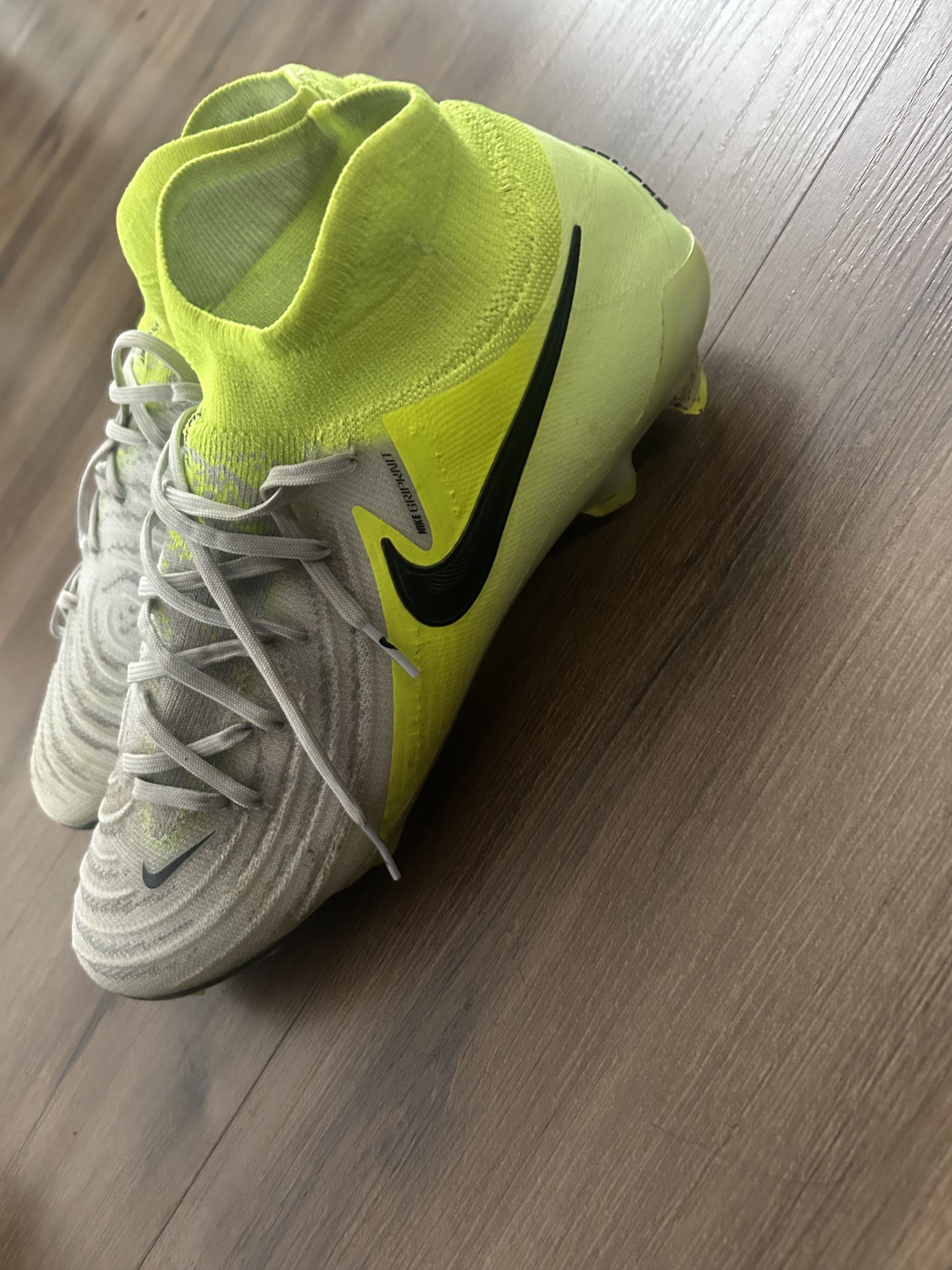 Nike Nike Men’s Phantom Luna 2 Pro FG Size US 11.5 / EU 44-45 - 2 Thumbnail