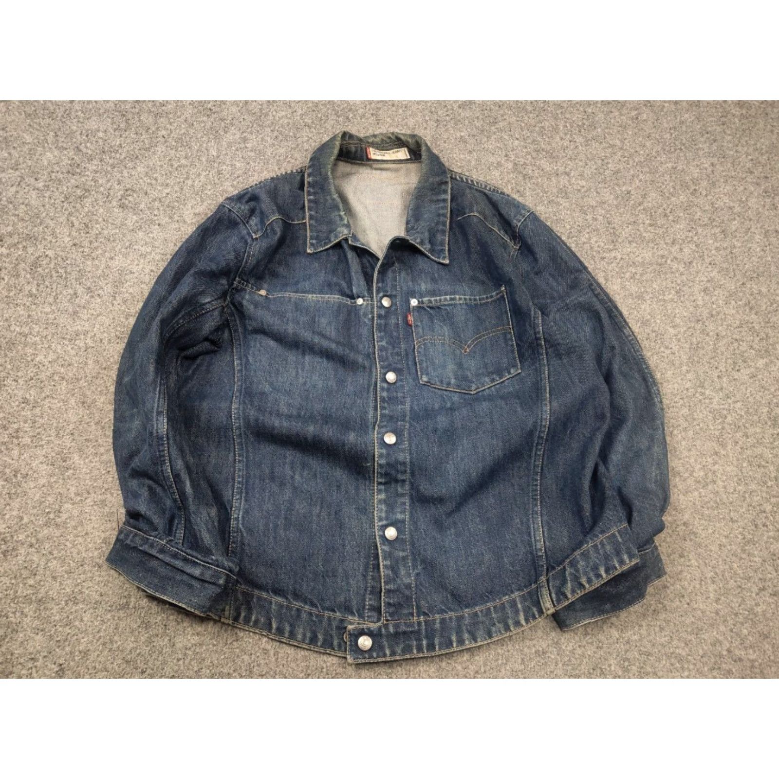 Levi's VINTAGE Levi's Trucker Jacket Levi's Engineered Denim Blue Pocket 90s Classic Pocket Denim Faded Jeans Jacket M Blue Mens Regular Jacket Size US 31 - 3 Thumbnail
