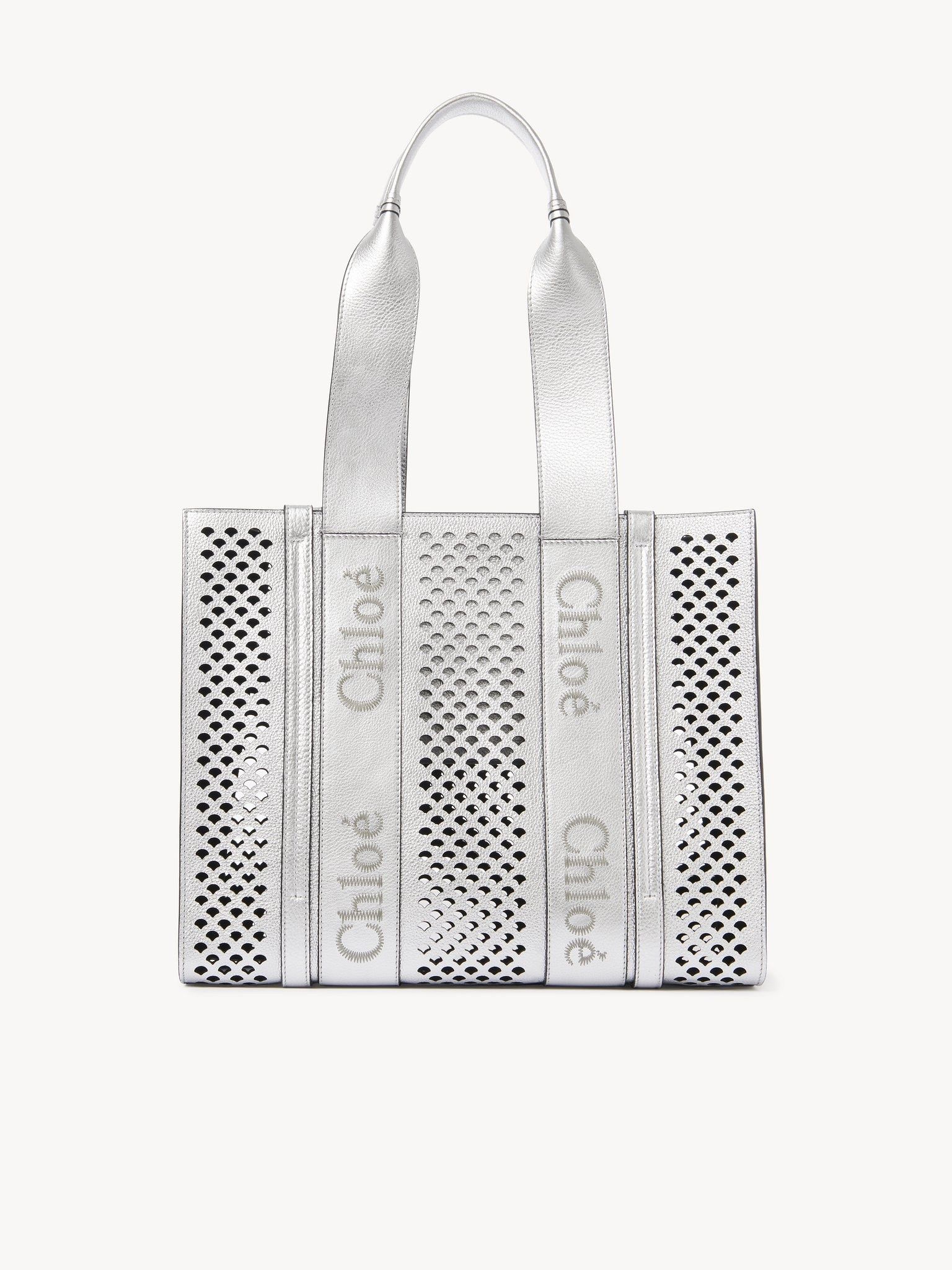Chloe o1loc1c1224 Size: OS / CHC24 Woody Medium Tote Bag in Silver Size ONE SIZE - 6 Thumbnail