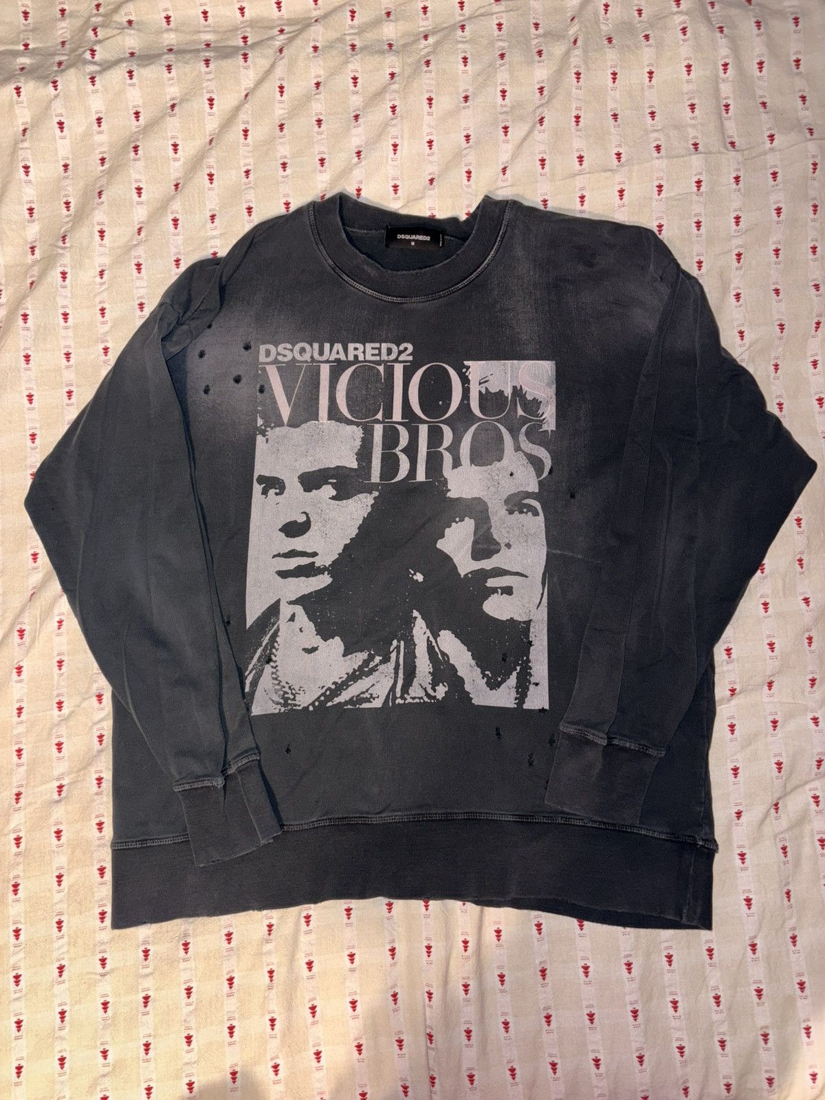Dsquared2 DSQUARED2 Distressed Vicious-Boys Sweater Size US M / EU 48-50 / 2 - 1 Thumbnail