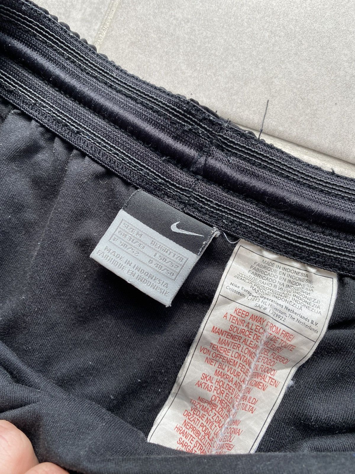 Nike × Vintage Vintage Nike Shorts Size US 31 - 5 Thumbnail