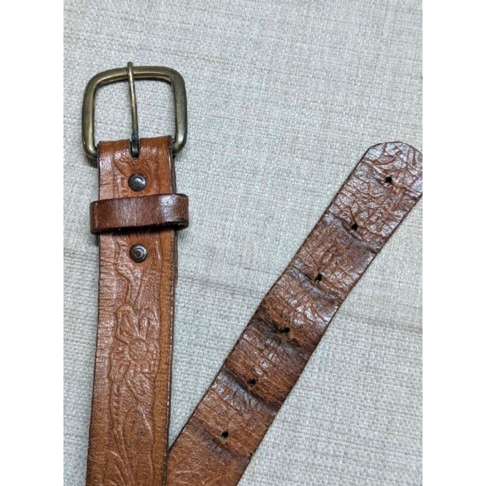 Vintage VINTAGE USA made TOOLED brown belt 38 cowhide leather WESTERN handcrafted Size 38 - 3 Thumbnail