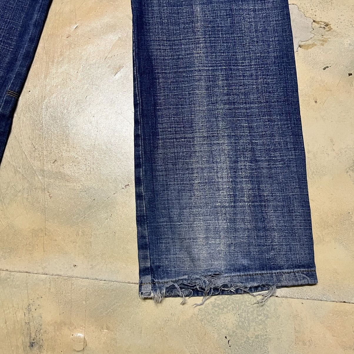 Japanese Brand Japanese Brand Multipockets Distressed Style Denim Jeans Size US 35 - 18 Thumbnail