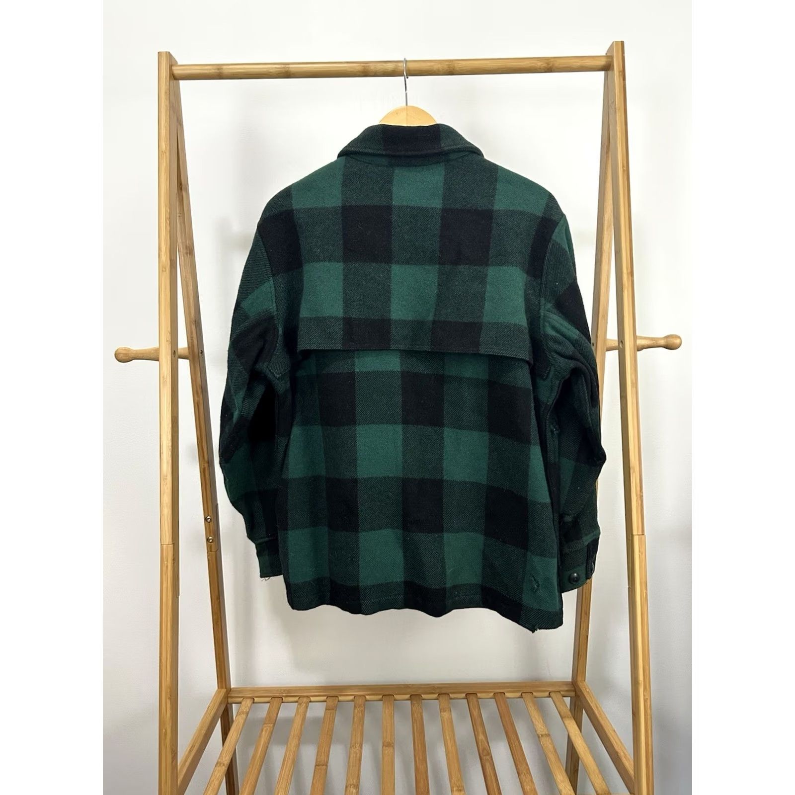 Vintage VTG 60s Woolrich Wool Green Buffalo Plaid Full Zip Mackinaw Shacket Size 44 Mens Wool Jacket Size US S / EU 44-46 / 1 - 2 Thumbnail