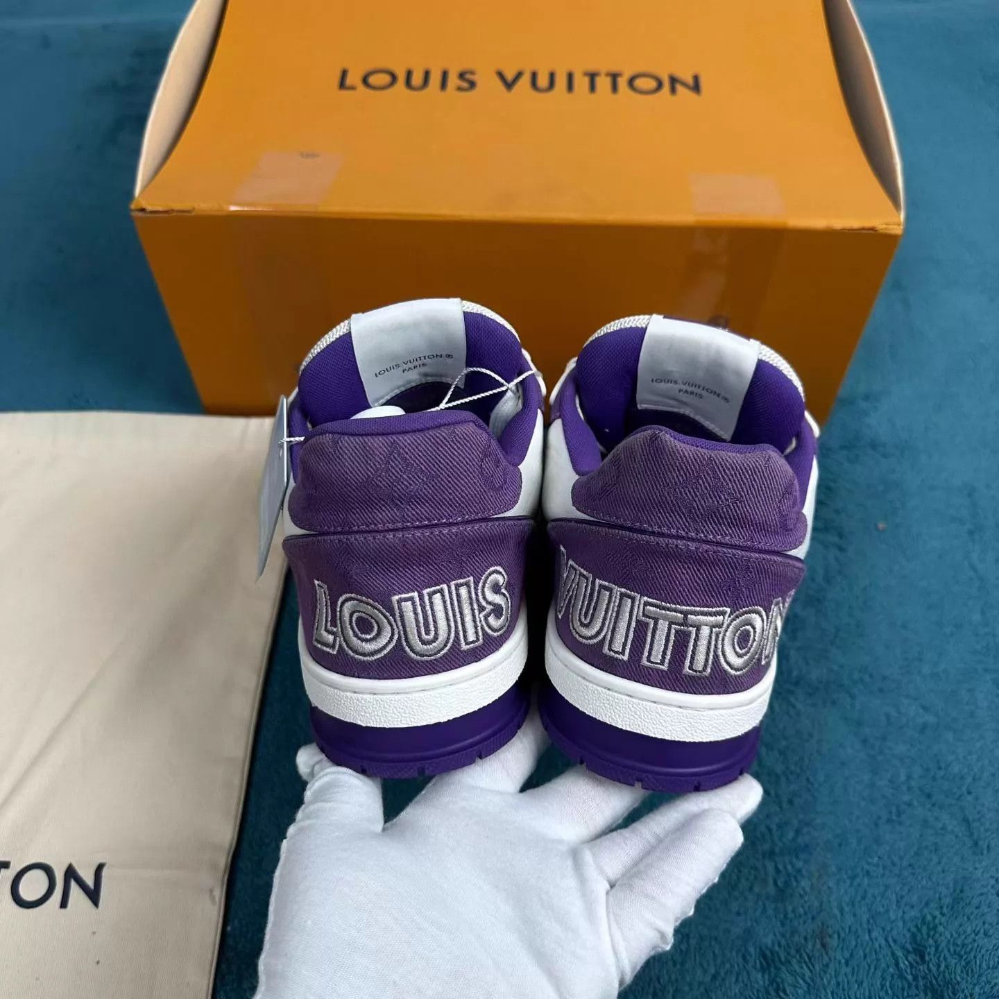 Louis Vuitton lv trainer low-top sneaker white purple velcro UK6/40 Size US 7 / EU 40 - 4 Thumbnail
