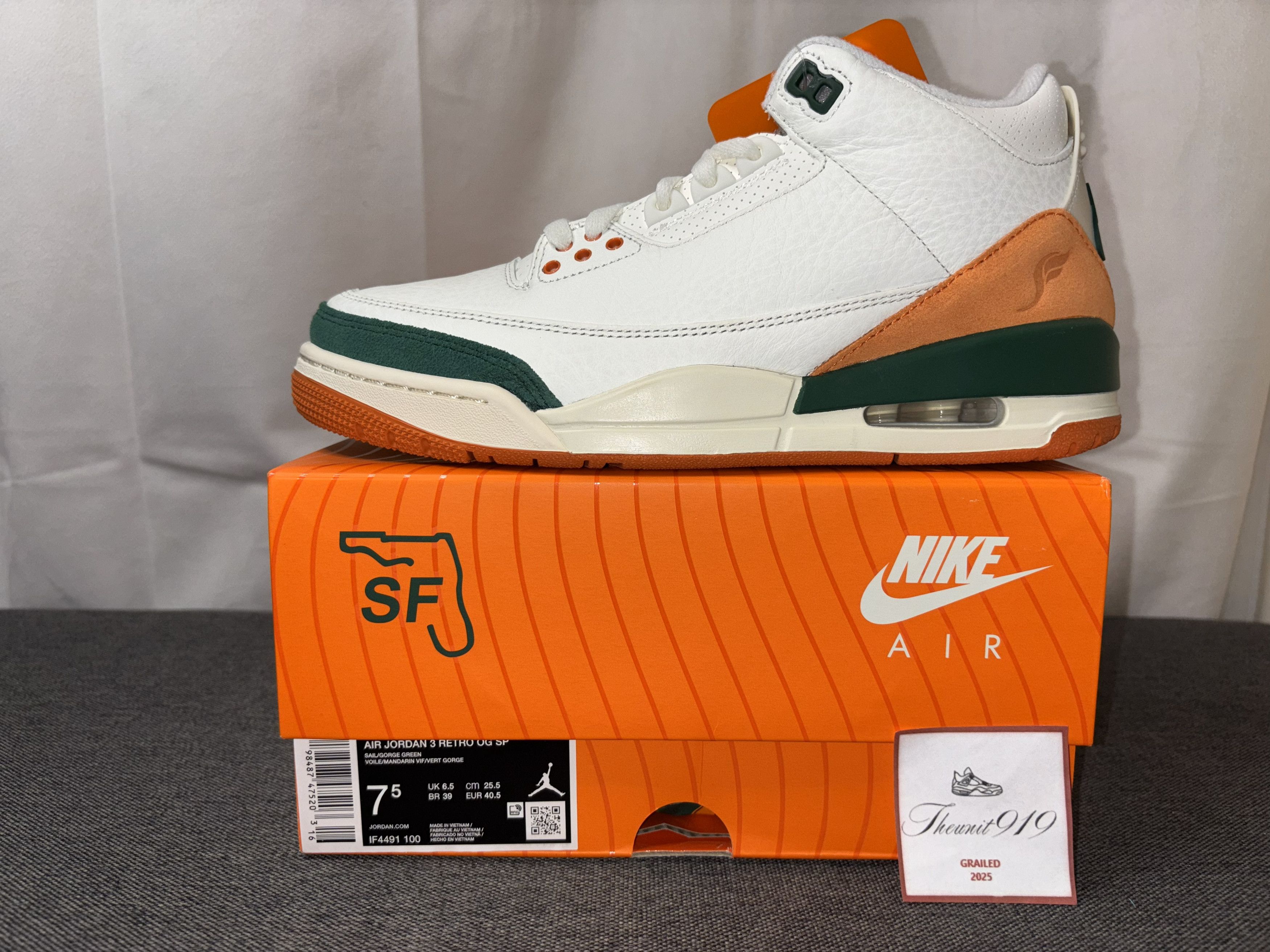 Jordan Brand Nike Air Jordan 3 Retro OG SP SoleFly Miami 7.5 IF4491-100 Size US 7.5 / EU 40-41 - 1 Thumbnail