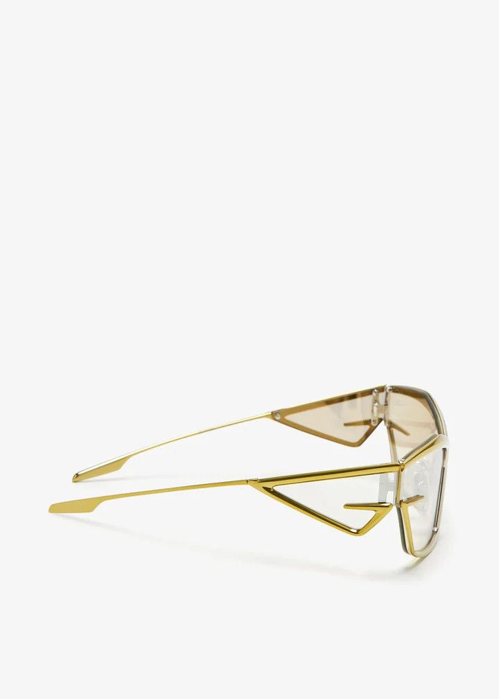 Givenchy o1n1vont0326 Size:OS/Giv Cut Mask Sunglasses in Golden/White Size ONE SIZE - 3 Thumbnail