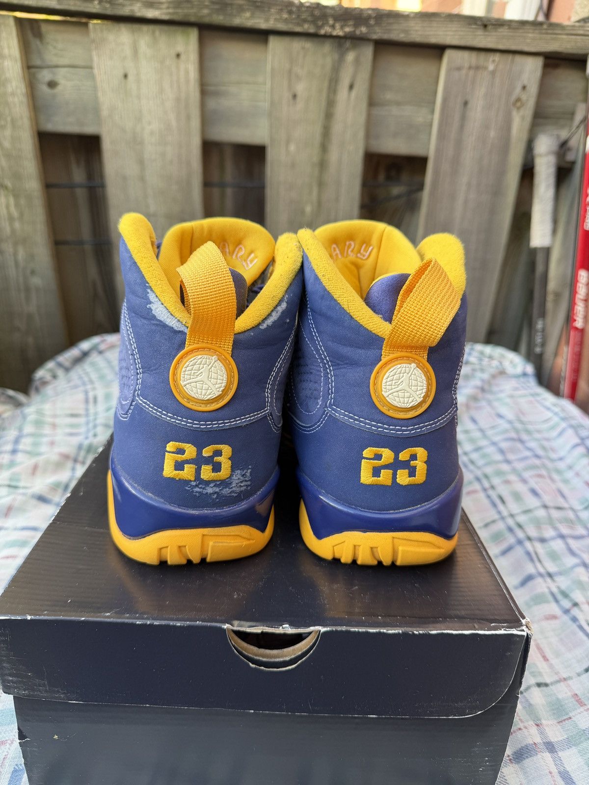 Jordan Brand Jordan 9 Retro Calvin Bailey Size US 10.5 / EU 43-44 - 3 Thumbnail