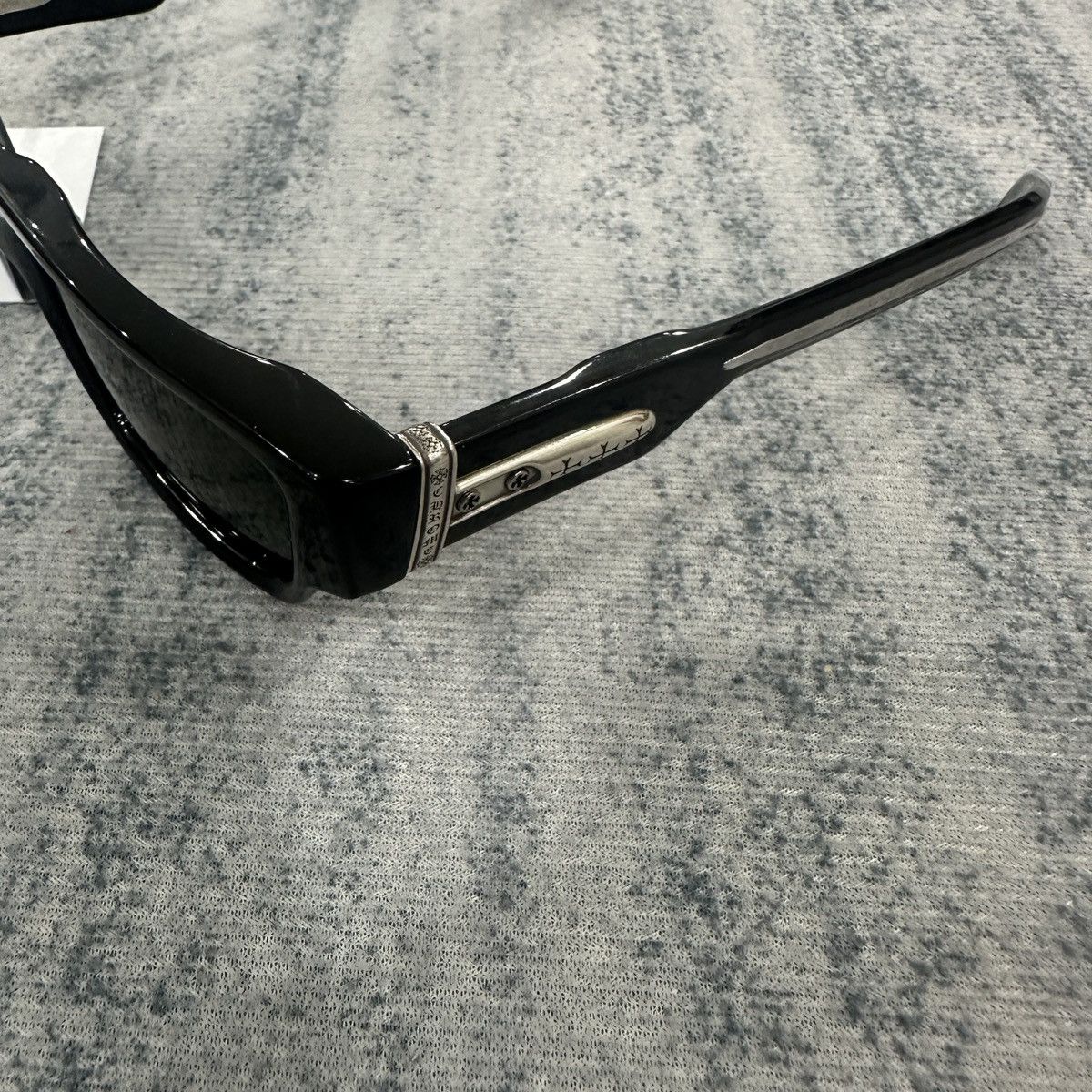 Chrome Hearts CHROME HEARTS GIRTH QUAKE SUNGLASSES Size ONE SIZE - 5 Thumbnail