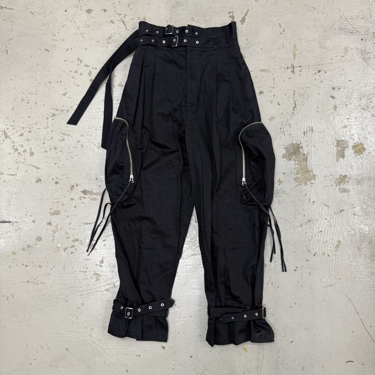 If Six Was Nine Maison Special Bondage Cargo Pants.⁣⁣ Size US 27 - 1 Thumbnail