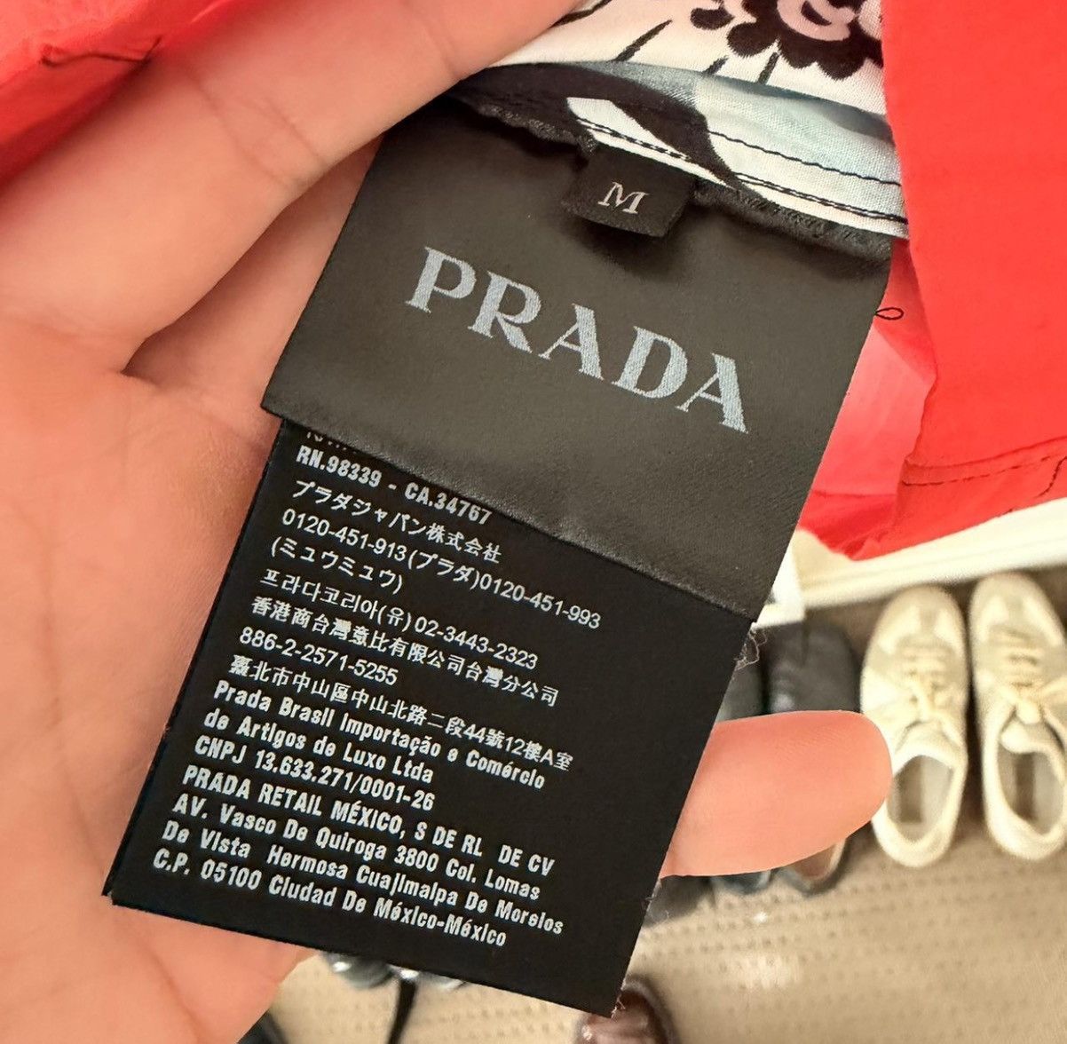 Prada Prada - Dahlia Flame Shirt SS18 Size US M / EU 48-50 / 2 - 3 Thumbnail
