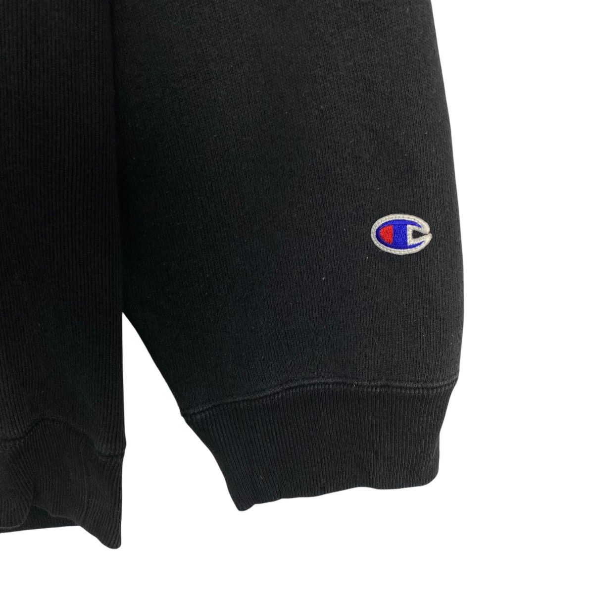 Vintage Vintage Champion Hoodie Sweatshirt Small Embroidery Black Size US M / EU 48-50 / 2 - 5 Thumbnail