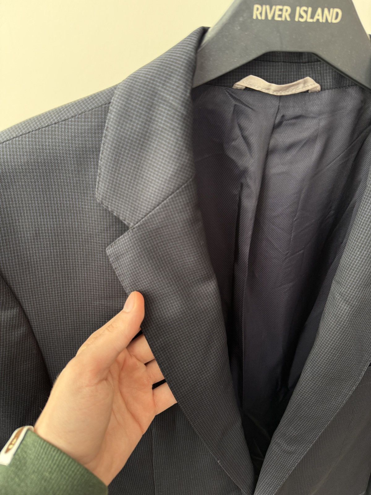 Hugo Boss Vintage Hugo Boss Two Piece Suit Navy Reda Super 110 Wool Size 48R - 6 Thumbnail