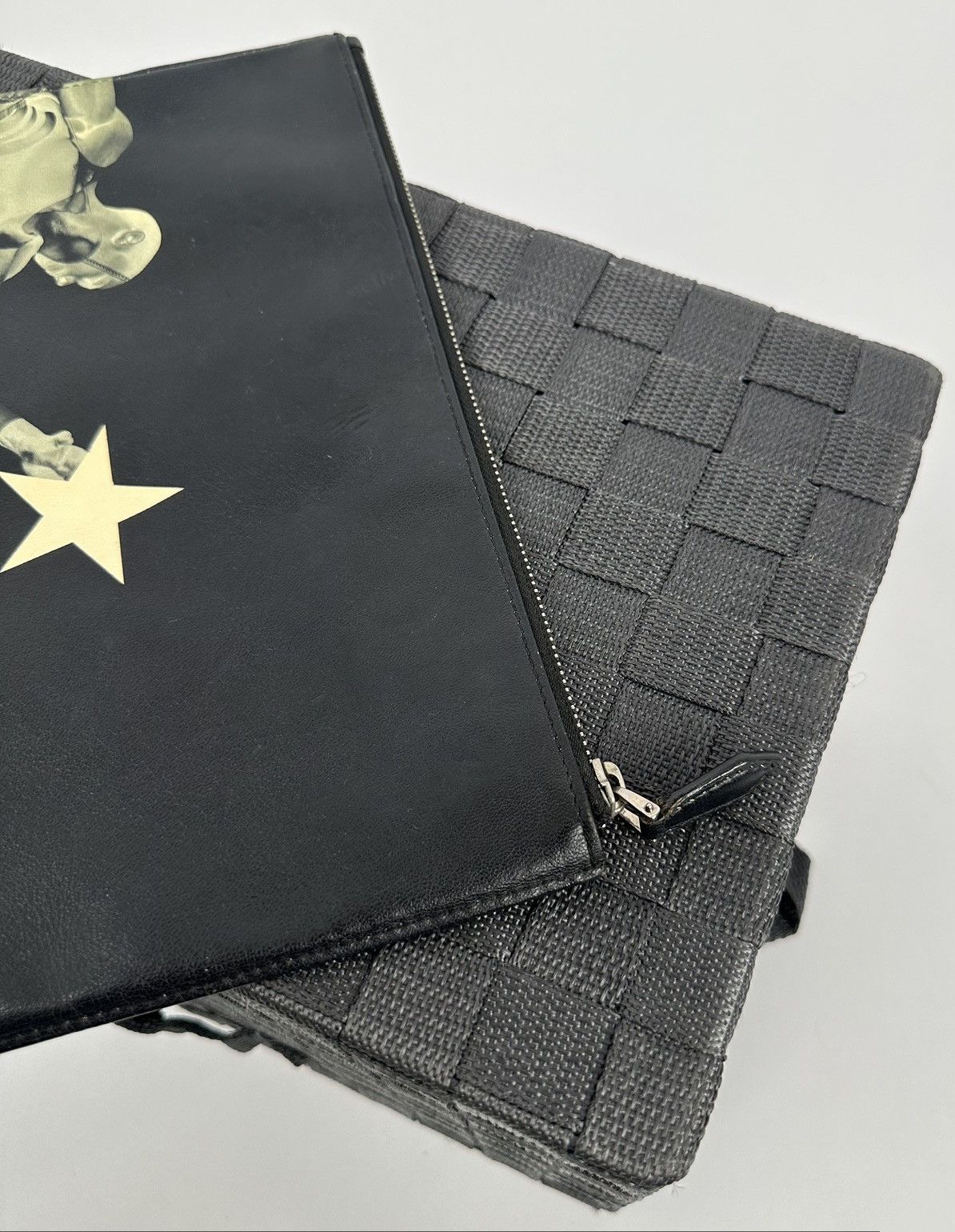 Givenchy Givenchy - Basketball Player - Calfskin Leather Pouch Size ONE SIZE - 8 Thumbnail
