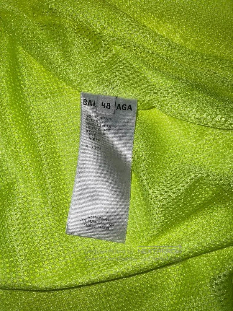 Balenciaga Balenciaga Loose Drop Shoulder Long Sleeve Jacket Neon Yel Size US M / EU 48-50 / 2 - 7 Thumbnail