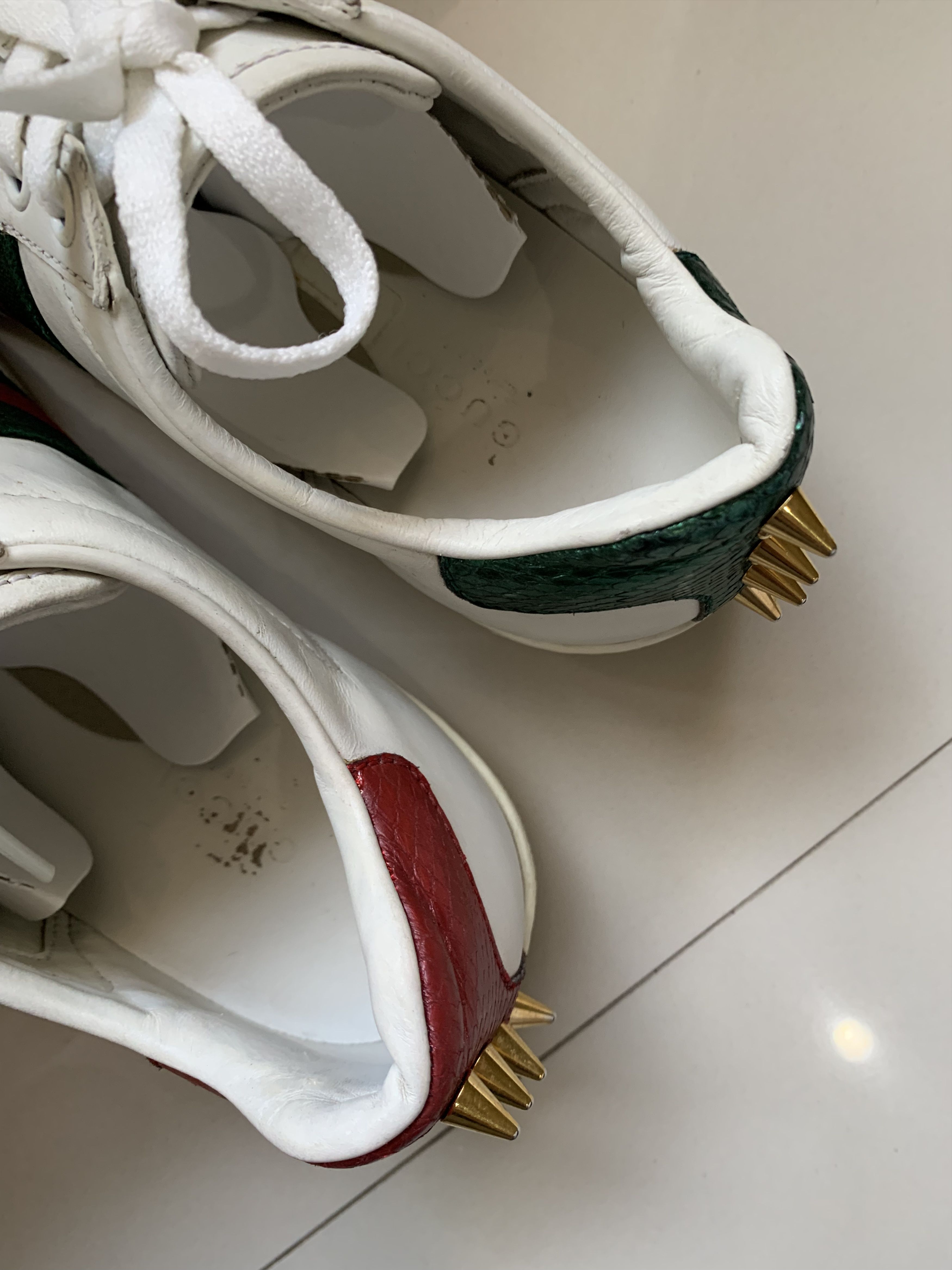 Gucci Gucci White Leather Pearl Studded Ace Low Sneakers EU 35 Size US 5 / IT 35 - 12 Thumbnail