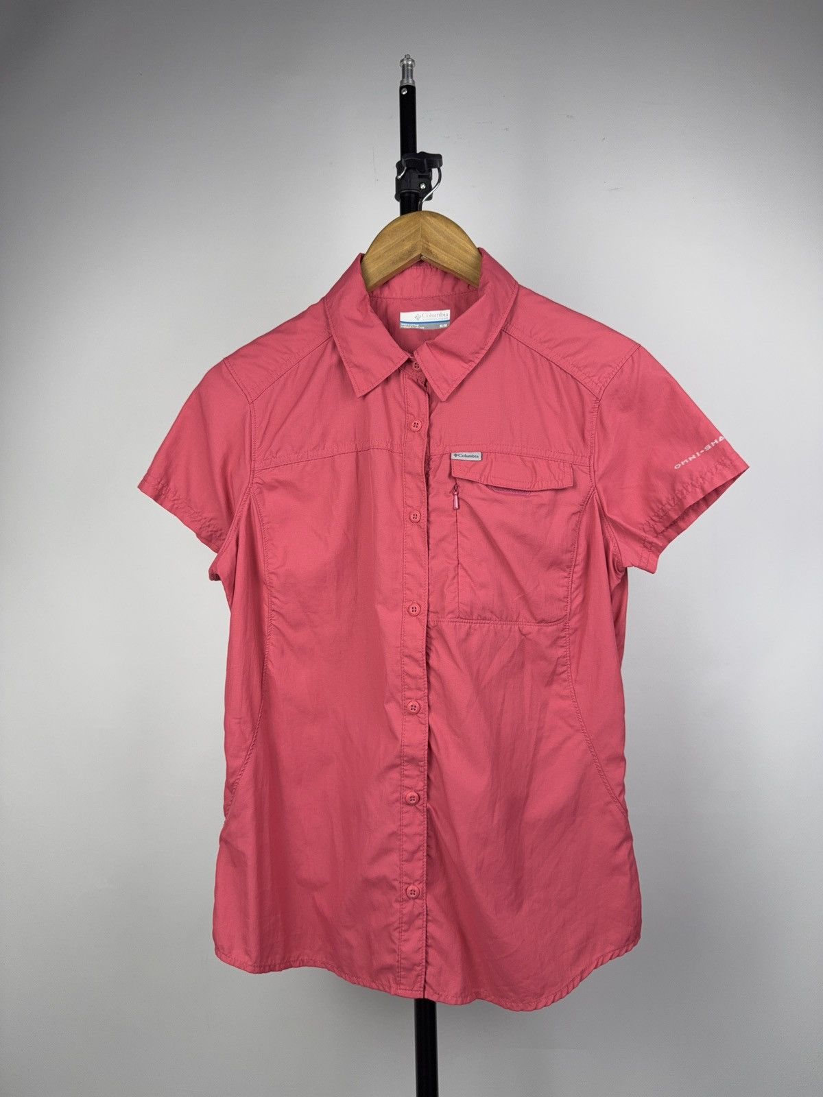 Columbia Gorpcore Outdoor Columbia Omni-Shade Pink Hiking Shirt Women Size M / US 6-8 / IT 42-44 - 1 Thumbnail