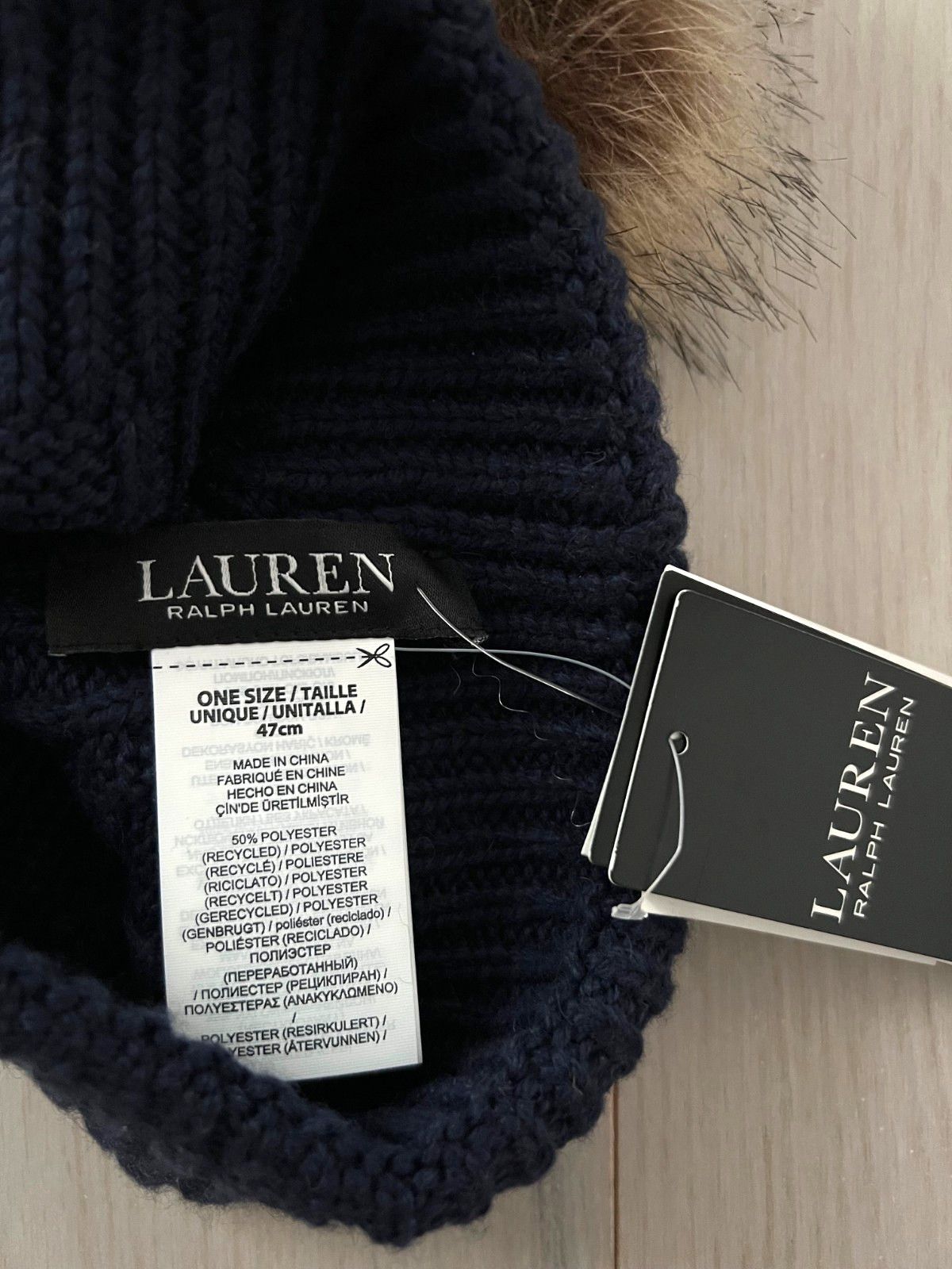 Ralph Lauren Lauren Ralph Lauren Embroidery Cable Pom Beanie Hat Navy Size ONE SIZE - 3 Thumbnail