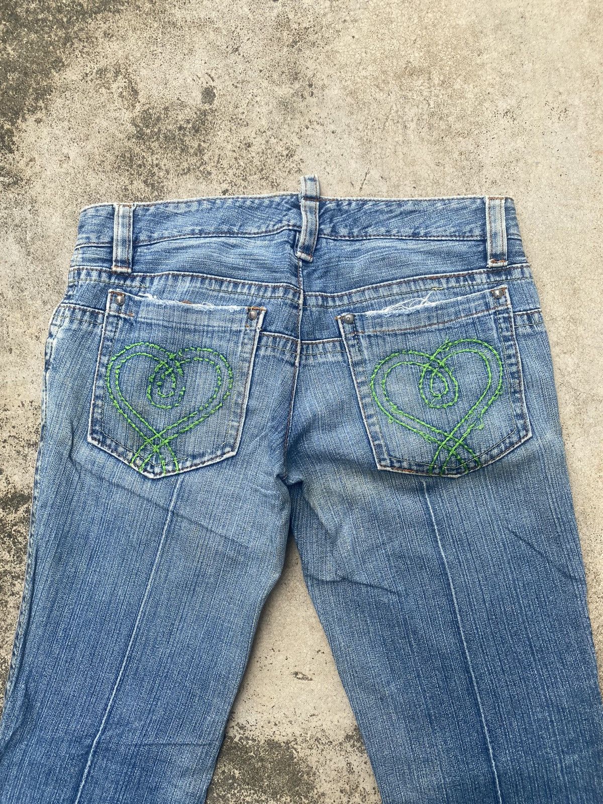 Designer × Dsquared2 × If Six Was Nine Flare Jeans Dsquared2 Faded Blue Low Rise Size US 31 - 20 Thumbnail