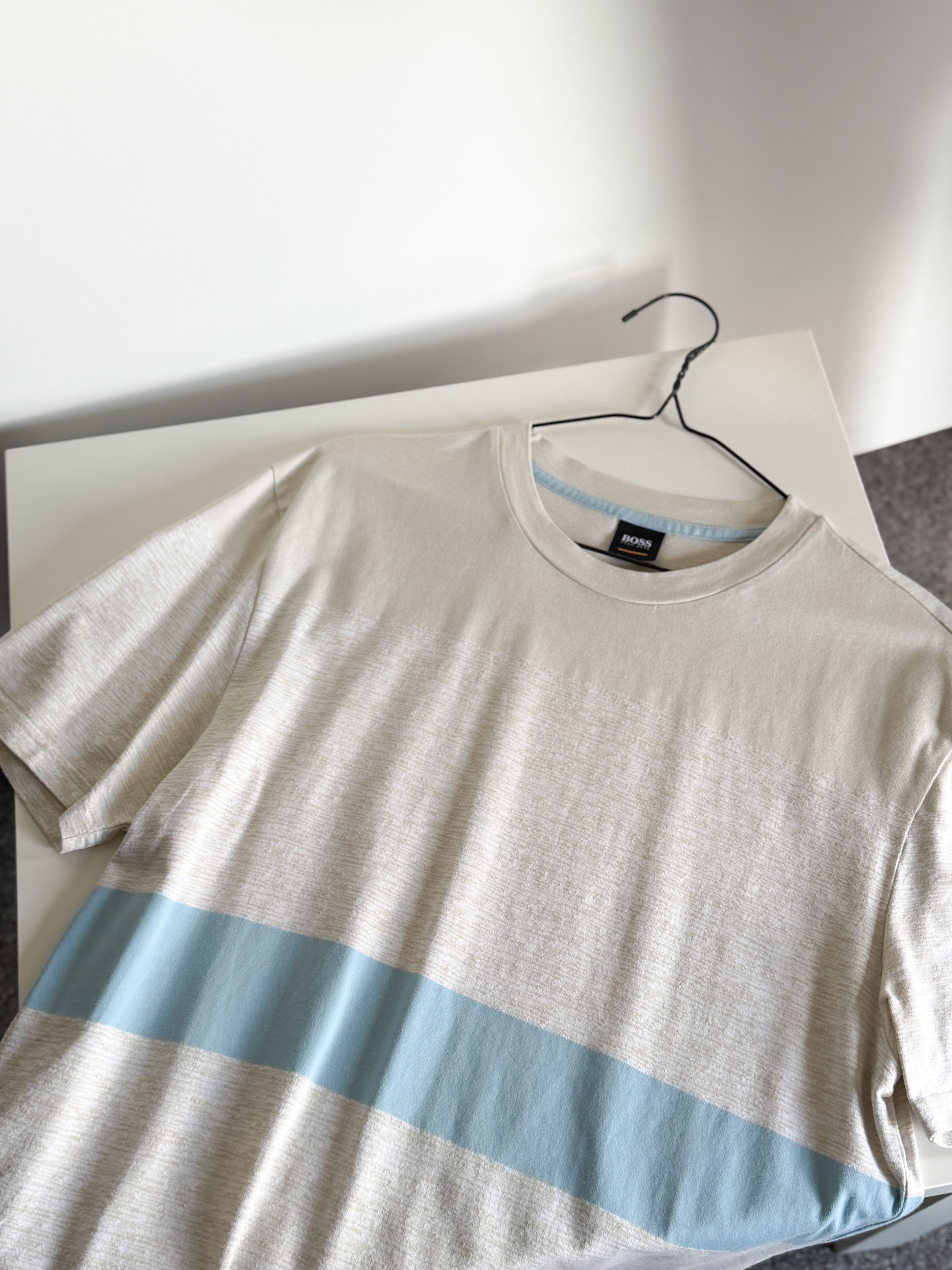 Hugo Boss HUGO BOSS Men’s T-Shirt Size US M / EU 48-50 / 2 - 2 Thumbnail