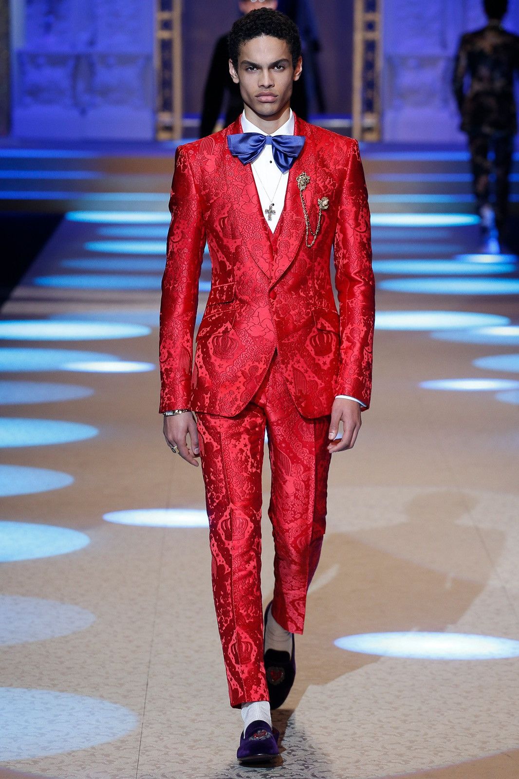 Dolce & Gabbana F/W 2018- Dolce and Gabbana- Runway- 3-Piece Sicilia Suit Size US M / EU 48-50 / 2 - 25 Thumbnail