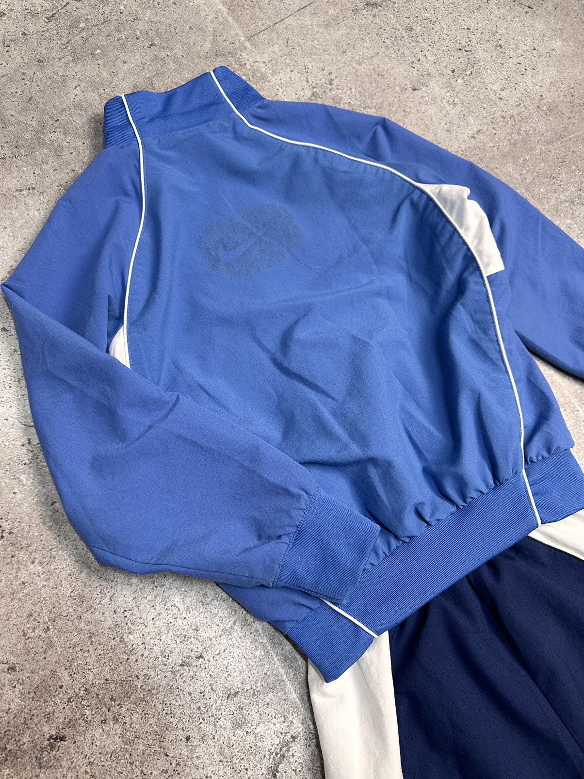 Nike Vintage Nike Track Suits kids Nylon Y2K 90s Size 10 years Size US XXS / EU 40 - 12 Thumbnail