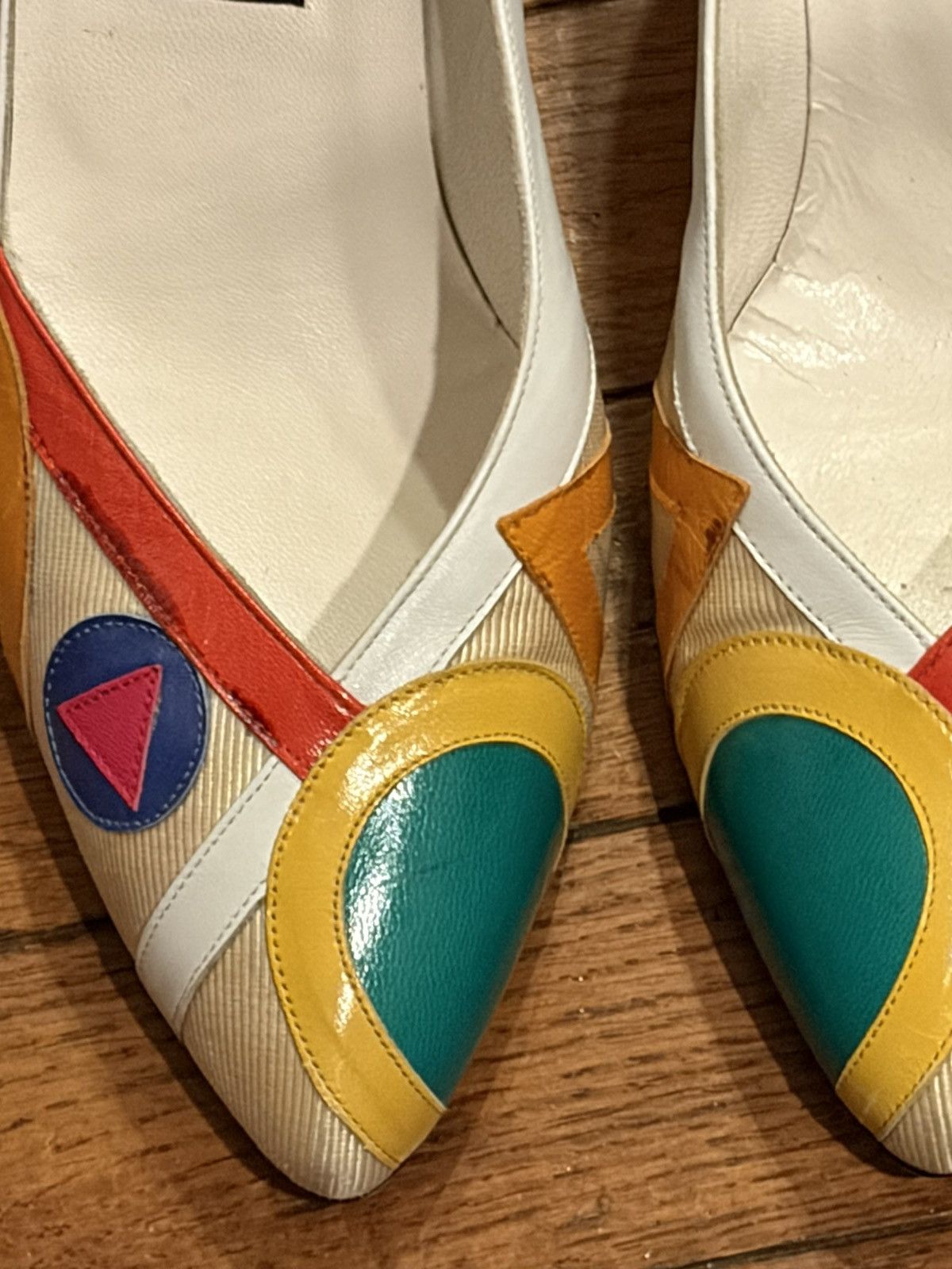 Stuart Weitzman Stuart Weitzman Vintage 8.5 Art Print Heels Size US 8.5 / IT 38.5 - 3 Thumbnail