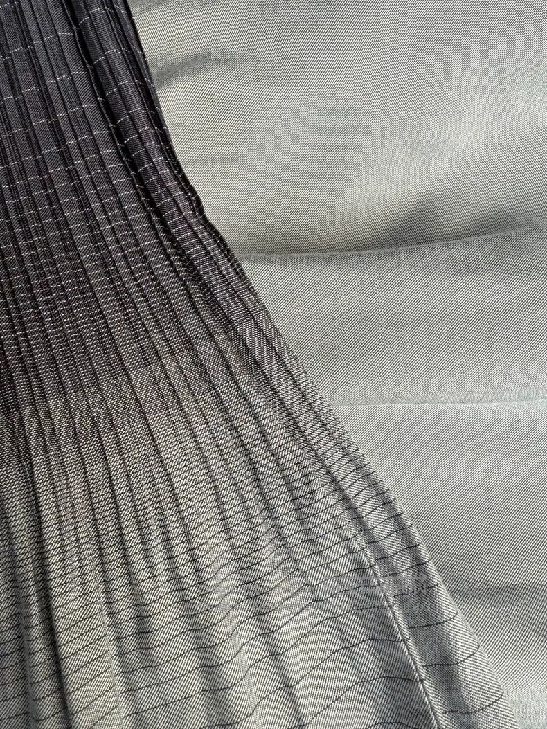 Issey Miyake Issey Miyake Black-grey Gradient Midi Skirt Size 25" / US 0 / IT 36 - 6 Thumbnail