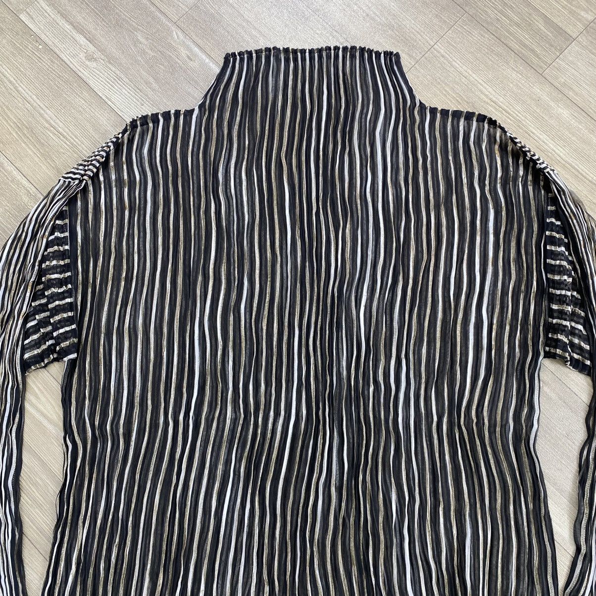 Pleats Please Issey Miyake Pleats Please Issey Miyake Permanente Transparent LongSleeve Size US M / EU 48-50 / 2 - 2 Thumbnail