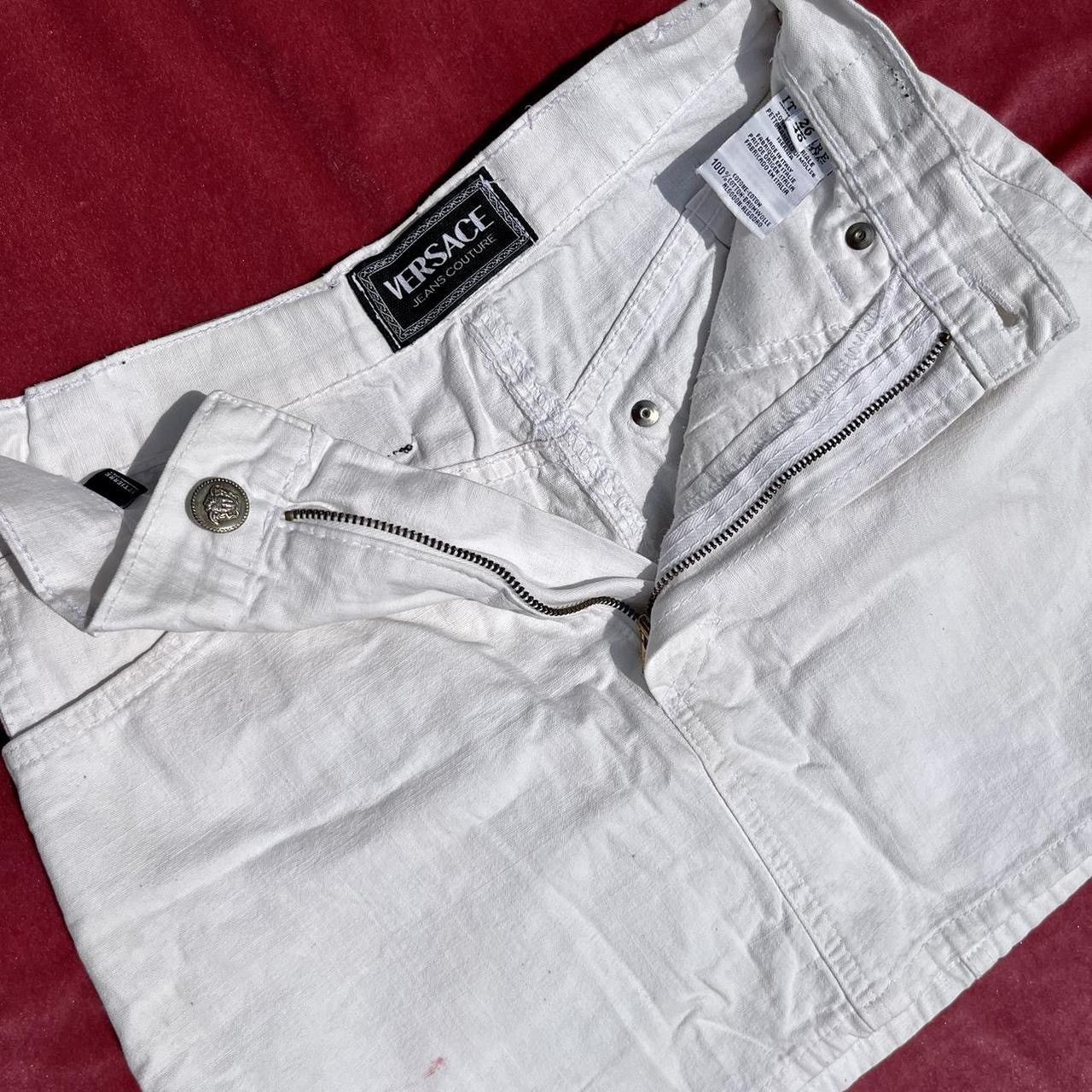 Versace × Versace Jeans Couture × Vintage VERSACE • 90s RARE VINTAGE SUMMER WHITE COTTON DENIM SKIRT Size 24" / US 00 / IT 34 - 4 Thumbnail