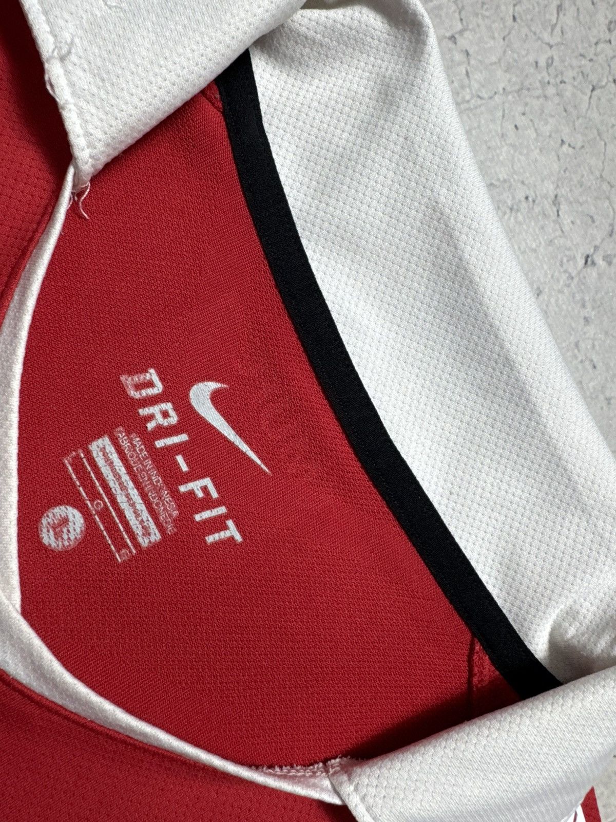 Nike Nike FC Manchester United 2010/2011 Vintage Soccer Jersey Size US L / EU 52-54 / 3 - 7 Thumbnail