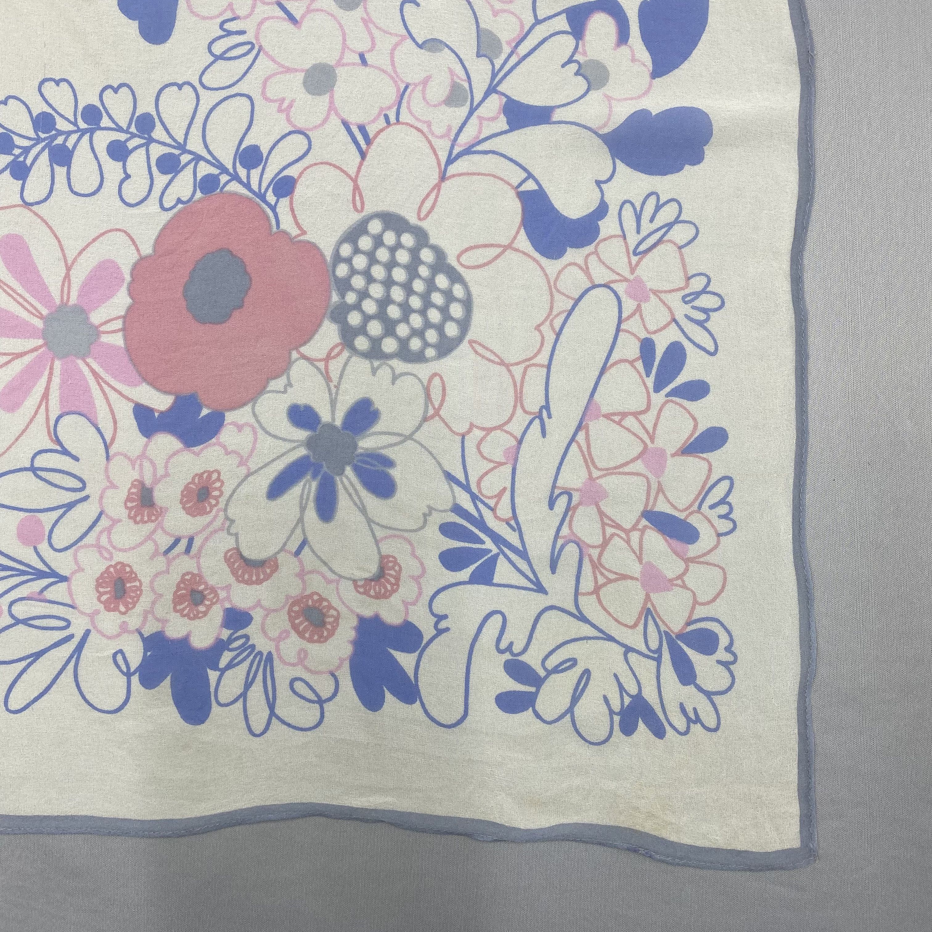 Japanese Brand Vintage Flower Bloom SILK Scarf Twill Stole Wraps Scarves Size ONE SIZE - 5 Thumbnail