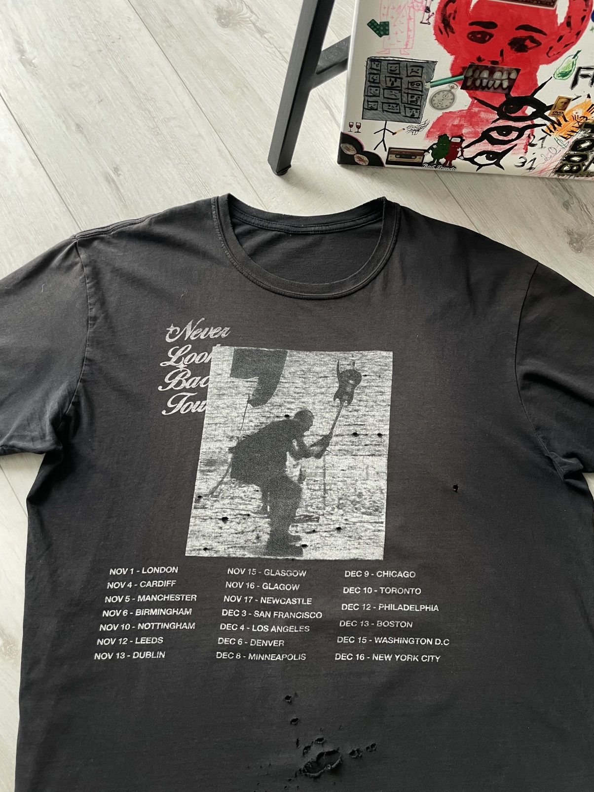 Other Enfants Riches Déprimés Style T-Shirt Distressed Faded RARE Size US L / EU 52-54 / 3 - 3 Thumbnail