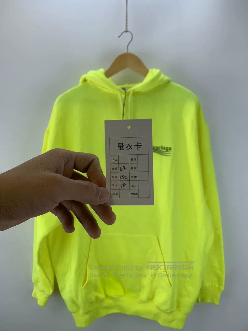 Balenciaga Balenciaga Neon Yellow Hooded Sweatshirt Size US M / EU 48-50 / 2 - 9 Thumbnail
