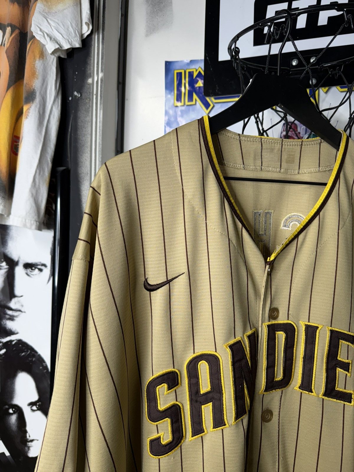 Nike San Diego Padres Manny Machado Nike Jersey Size XLarge Size US XL / EU 56 / 4 - 5 Thumbnail