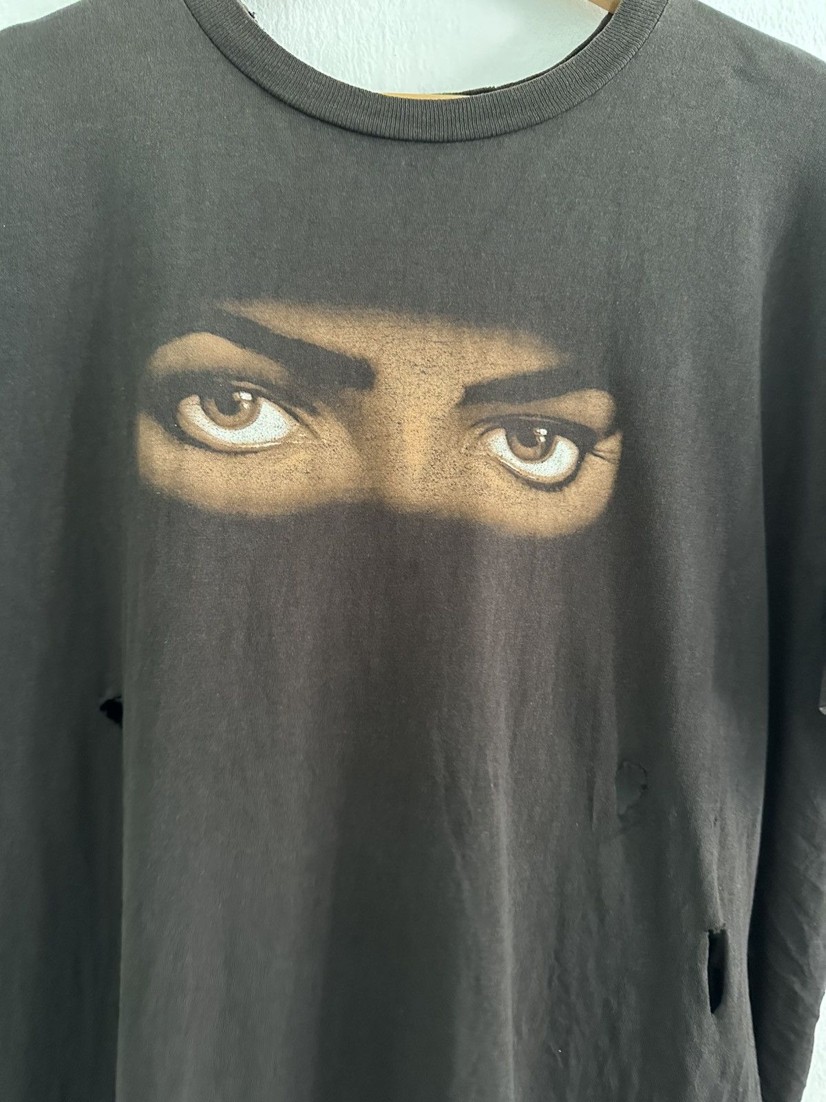 Vintage Vintage Michael Jackson Dangerous 1992 distressed Tee Size US XL / EU 56 / 4 - 3 Thumbnail