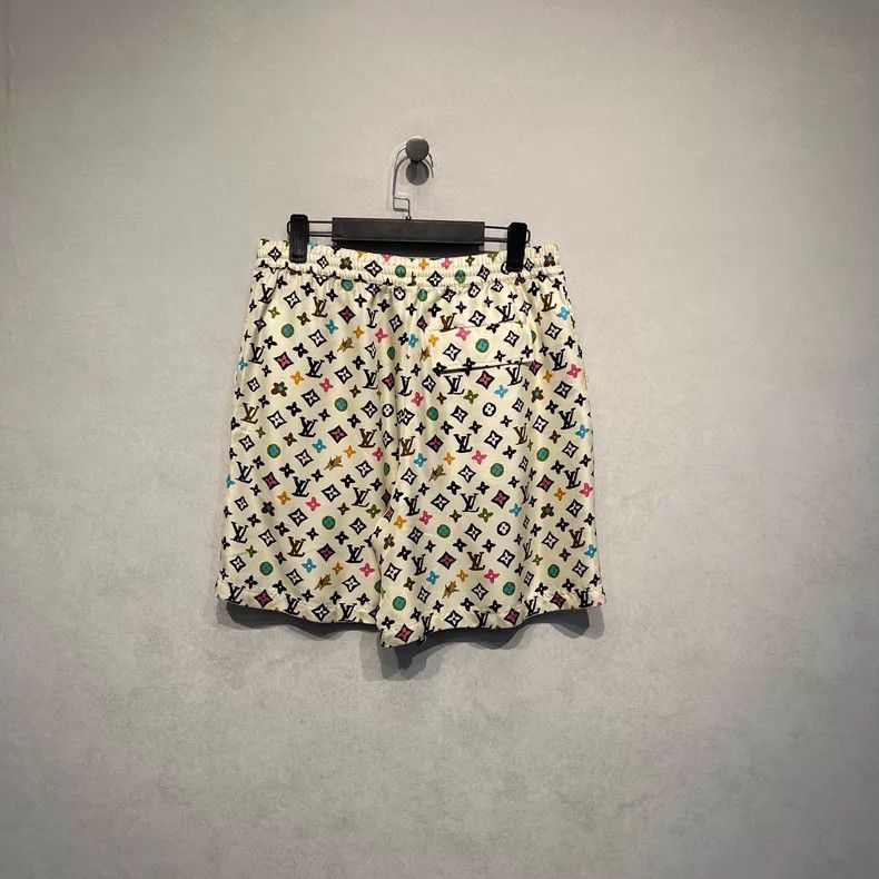 Louis Vuitton Louis Vuitton size US 48 Color logo printed shorts Size US 32 / EU 48 - 3 Thumbnail