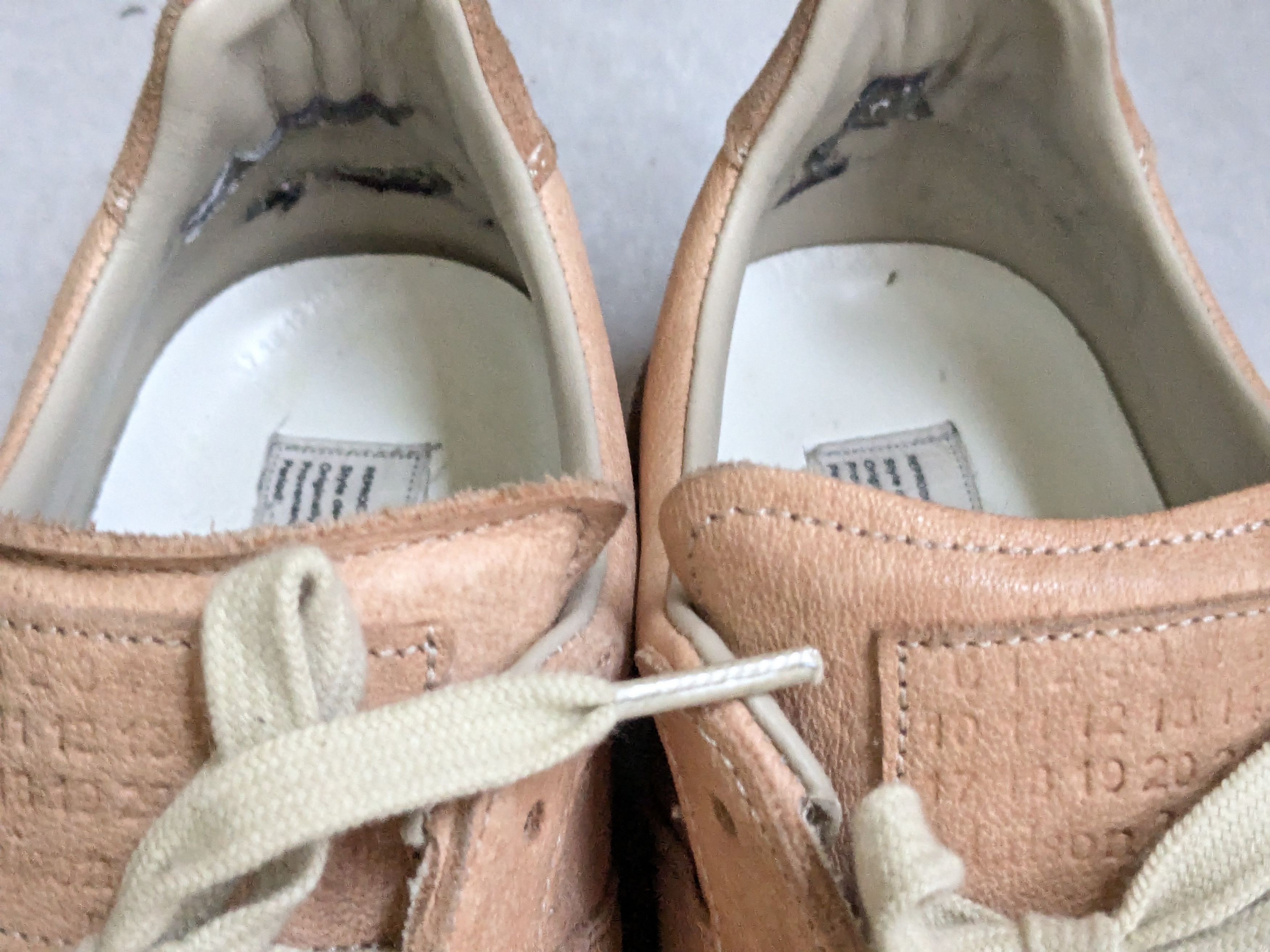 Maison Margiela Maison Margiela Replica GAT 11 44 Low Tops Beige Size US 11 / EU 44 - 8 Thumbnail