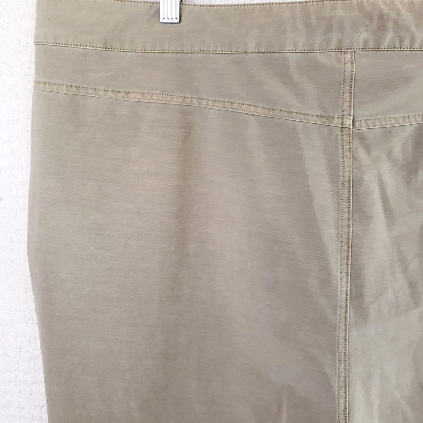 Lucky Brand Lucky Brand Shorts Mens 42x9 Beige Chino Regular Fit Pockets Outdoor Beach Slim? Size US 42 / EU 58 - 7 Thumbnail