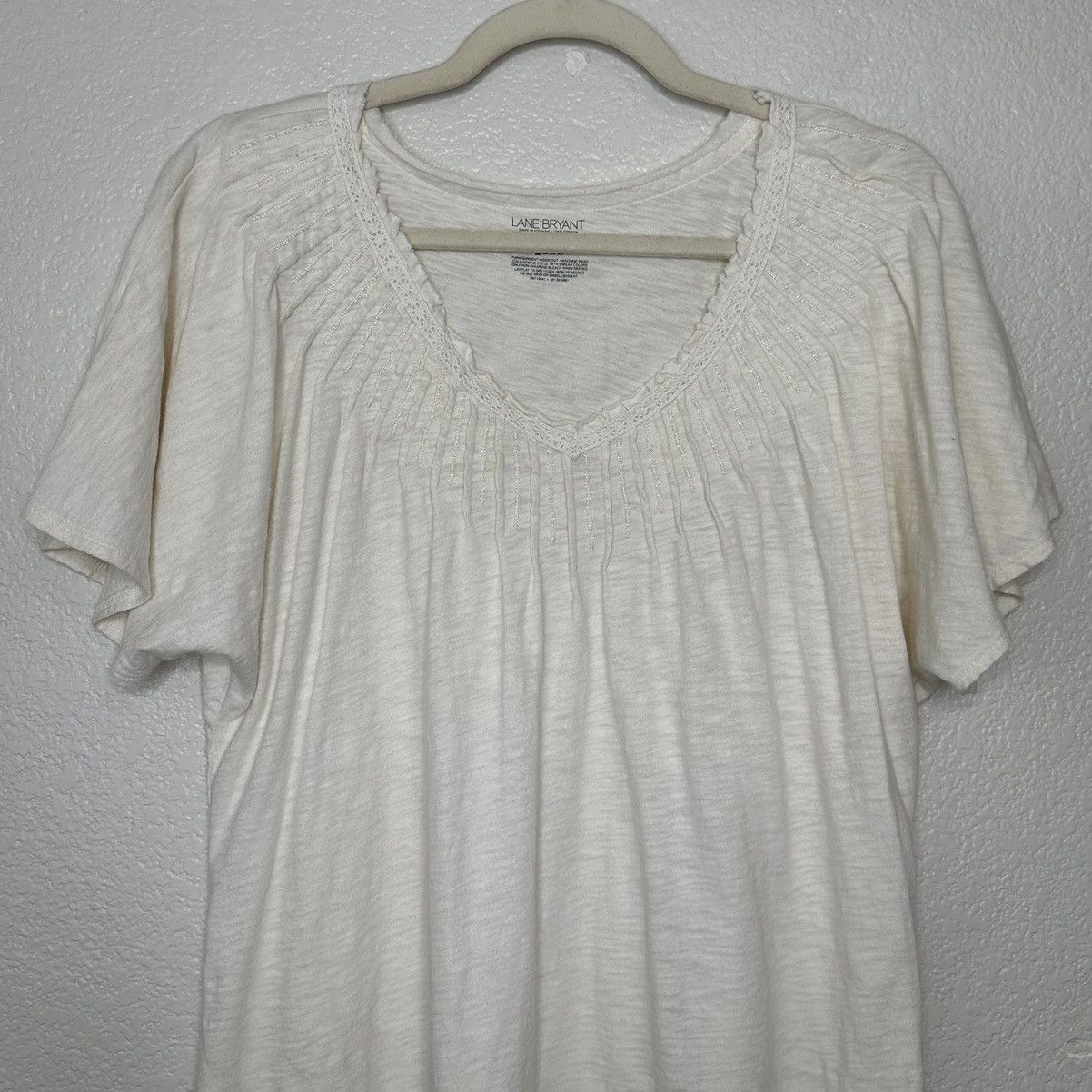 Other Lane Bryant Pleated Beaded Neck Short Sleeves Top Size XL / US 12-14 / IT 48-50 - 3 Thumbnail