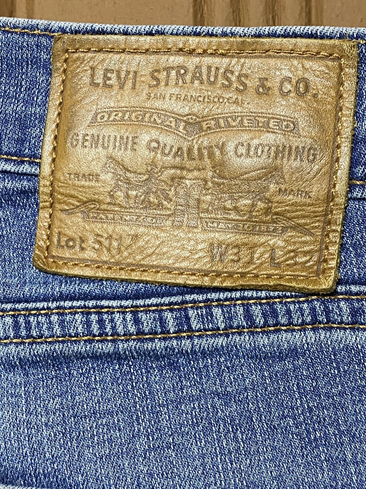 Levi's Vintage Levis 511 Y2K Big E Faded Wash Slim Jeans Size US 31 - 13 Thumbnail