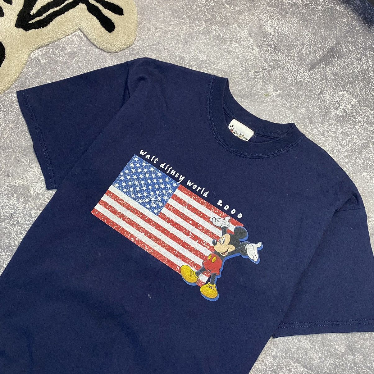 Disney Vintage Disney Mickey Mouse 2000 cartoon tee Size US M / EU 48-50 / 2 - 3 Thumbnail