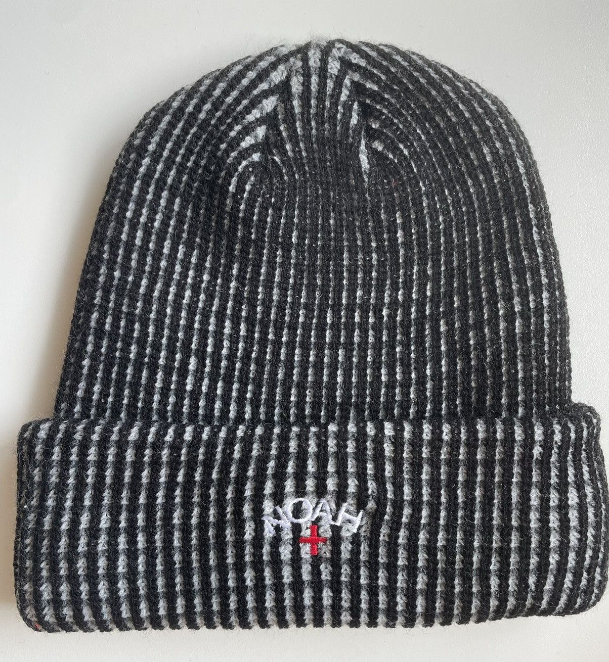 Noah Noah FW22 Tri Color Logo Beanie BLACK Size ONE SIZE - 1 Thumbnail