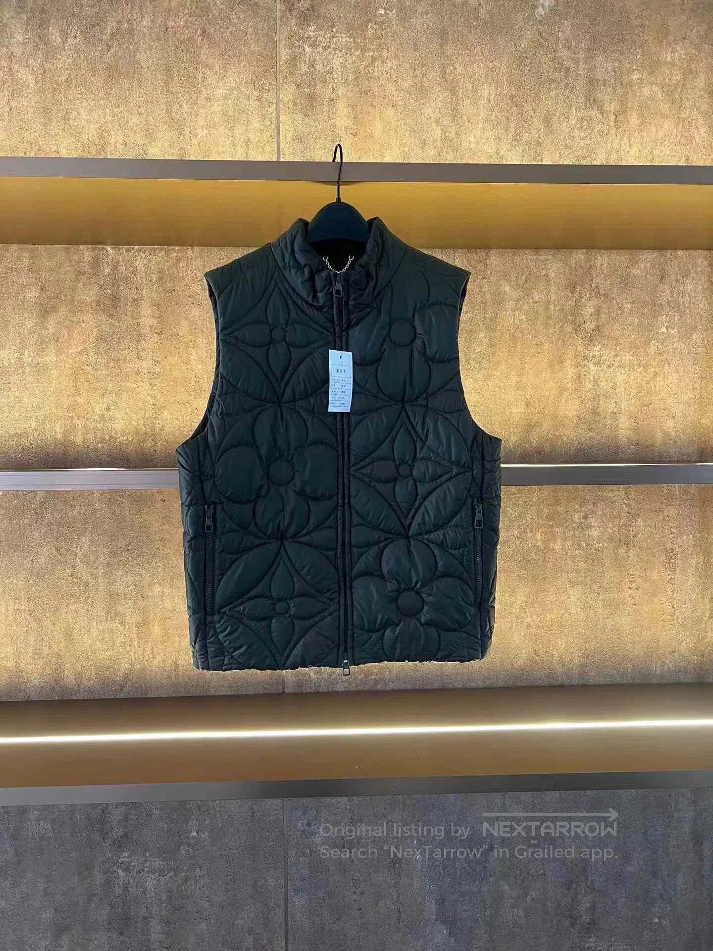 Louis Vuitton LV Dark Green Vest. Size US M / EU 48-50 / 2 - 1 Thumbnail