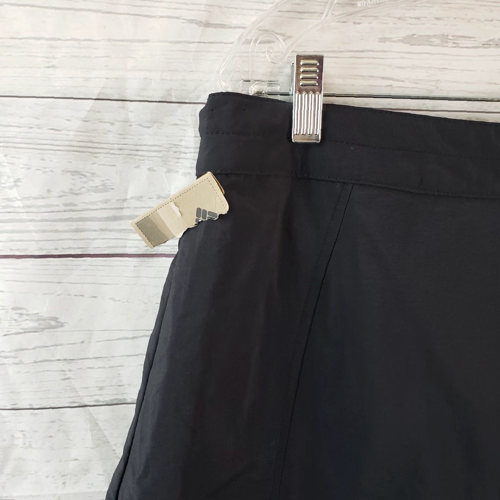 Vintage Columbia Womens Skort Skirt 14 Black Nylon Skort Removable Shorts Convertible 100% Nylon Casual A-Line (Adult) Womens Size 36" / US 14 / IT 50 - 3 Thumbnail